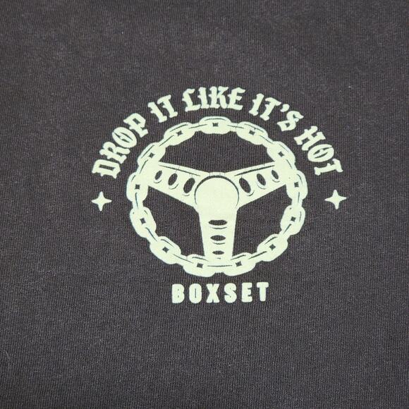 BoxSet Dark Brown Unisex Tee "Drop It Like It's Hot" - Size Medium - Picture 5 of 6